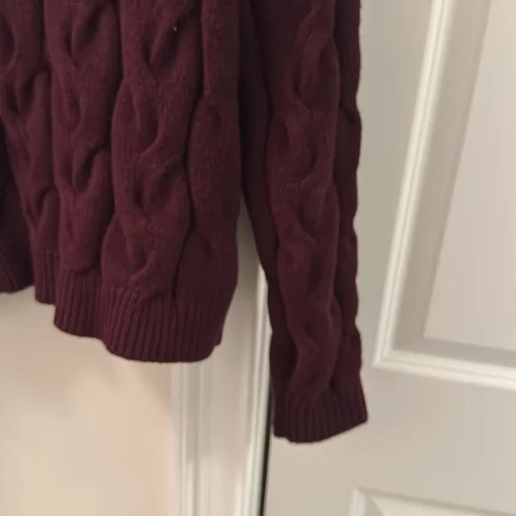 Talbots thick burgundy zipper sweater, size petite small - Picture 6 of 10